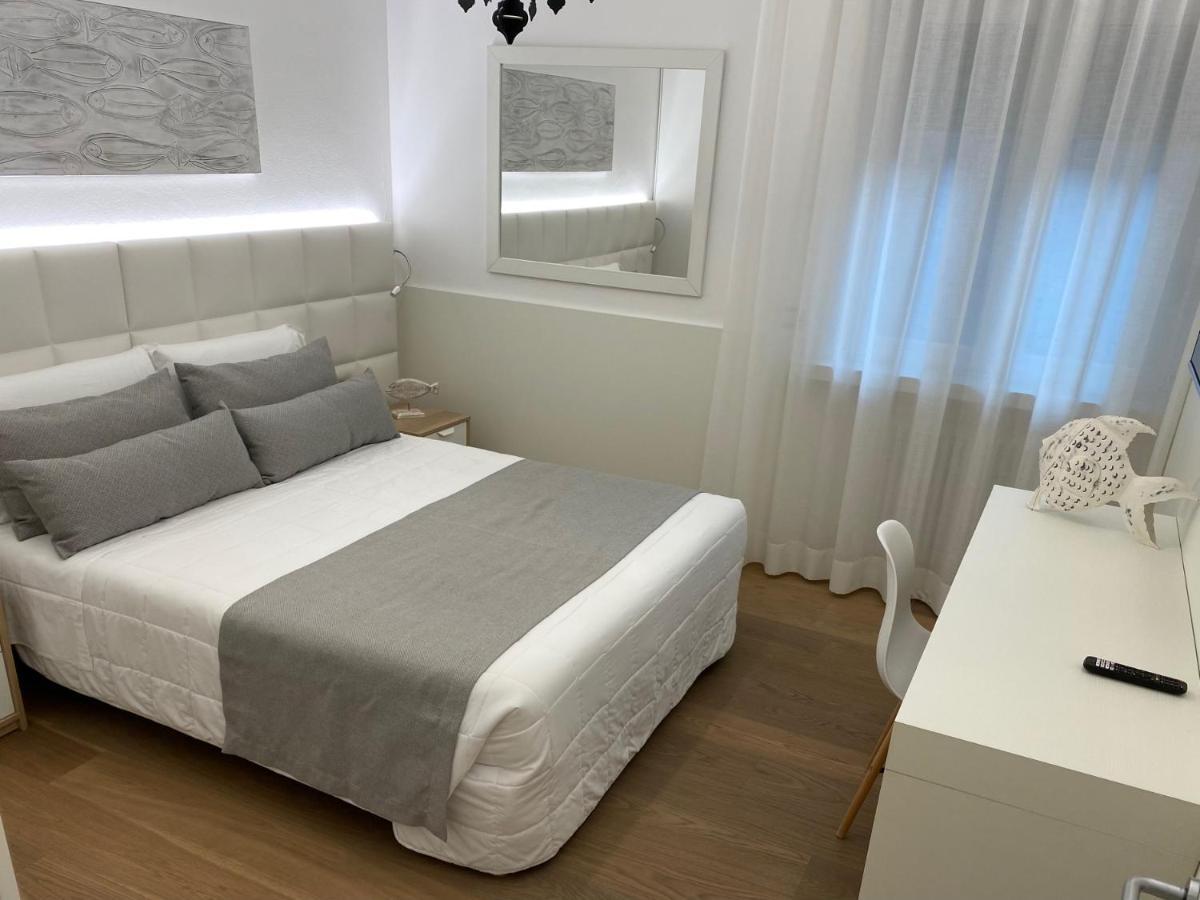 Appartamento Fronte Mare Villa Lory Lignano Sabbiadoro Exteriér fotografie